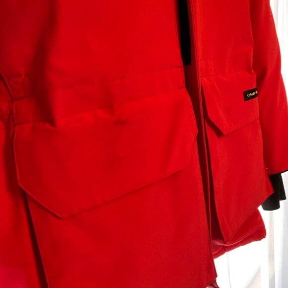 Canada Goose Red Adventure Parka - Picture 6 of 6